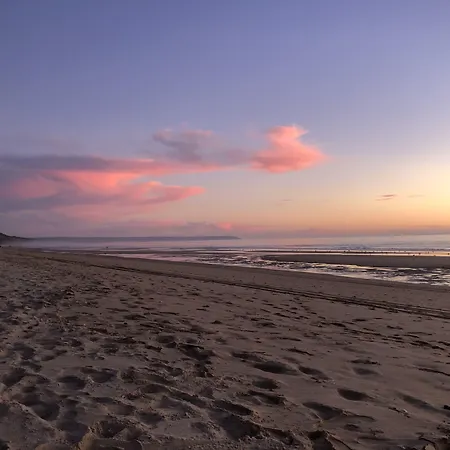 Fonte Da Telha Cliff House
