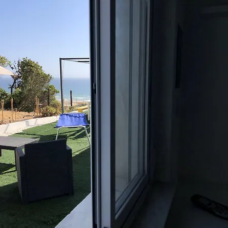 Fonte Da Telha Cliff House Aroeira (Setubal)