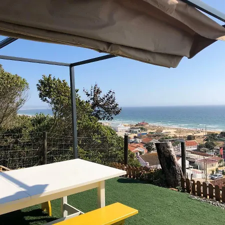 Fonte Da Telha Cliff House