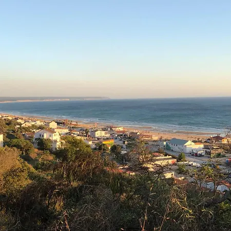 Pensión Fonte Da Telha Cliff House