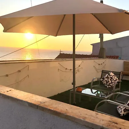 Fonte Da Telha Cliff House Aroeira (Setubal)