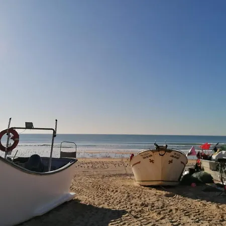 Guest house Fonte Da Telha Cliff House *