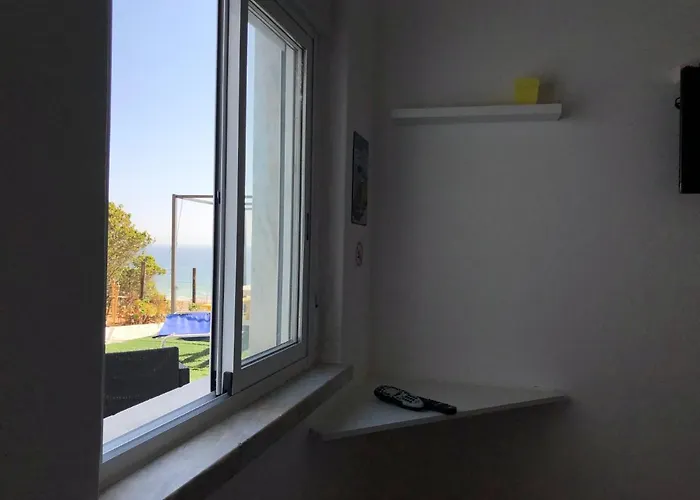 Fonte Da Telha Cliff House Gasthof Aroeira (Setubal)