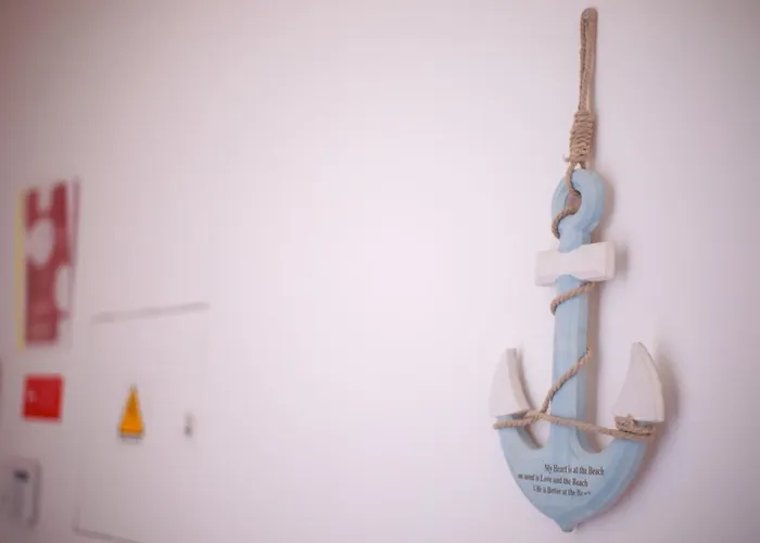 Fonte Da Telha Cliff House *