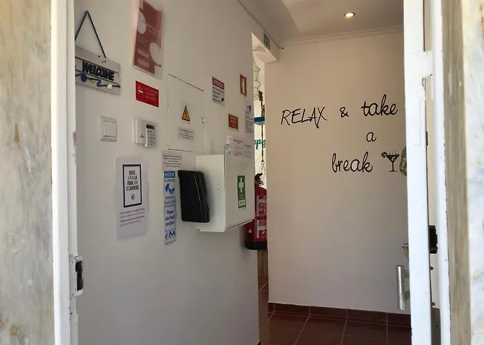 Gasthof Fonte Da Telha Cliff House