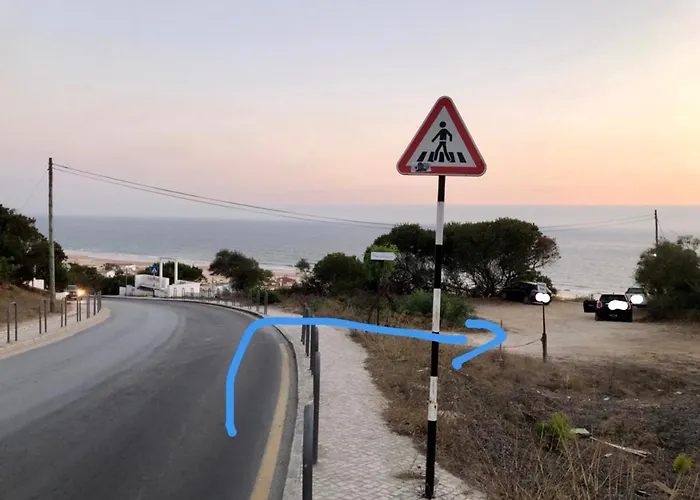 Gasthof Fonte Da Telha Cliff House *