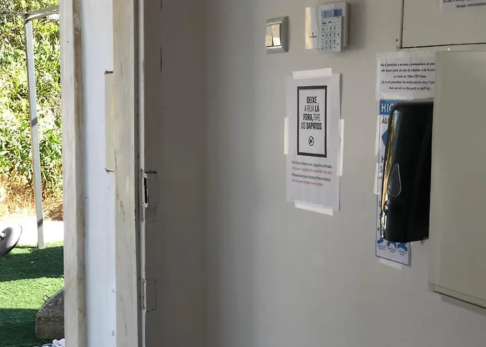 Fonte Da Telha Cliff House