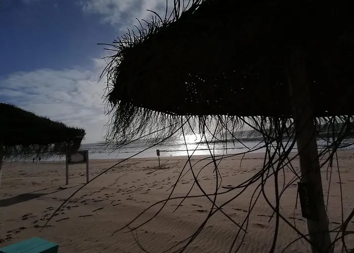 Fonte Da Telha Cliff House Aroeira (Setubal)