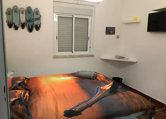 Fonte Da Telha Cliff House